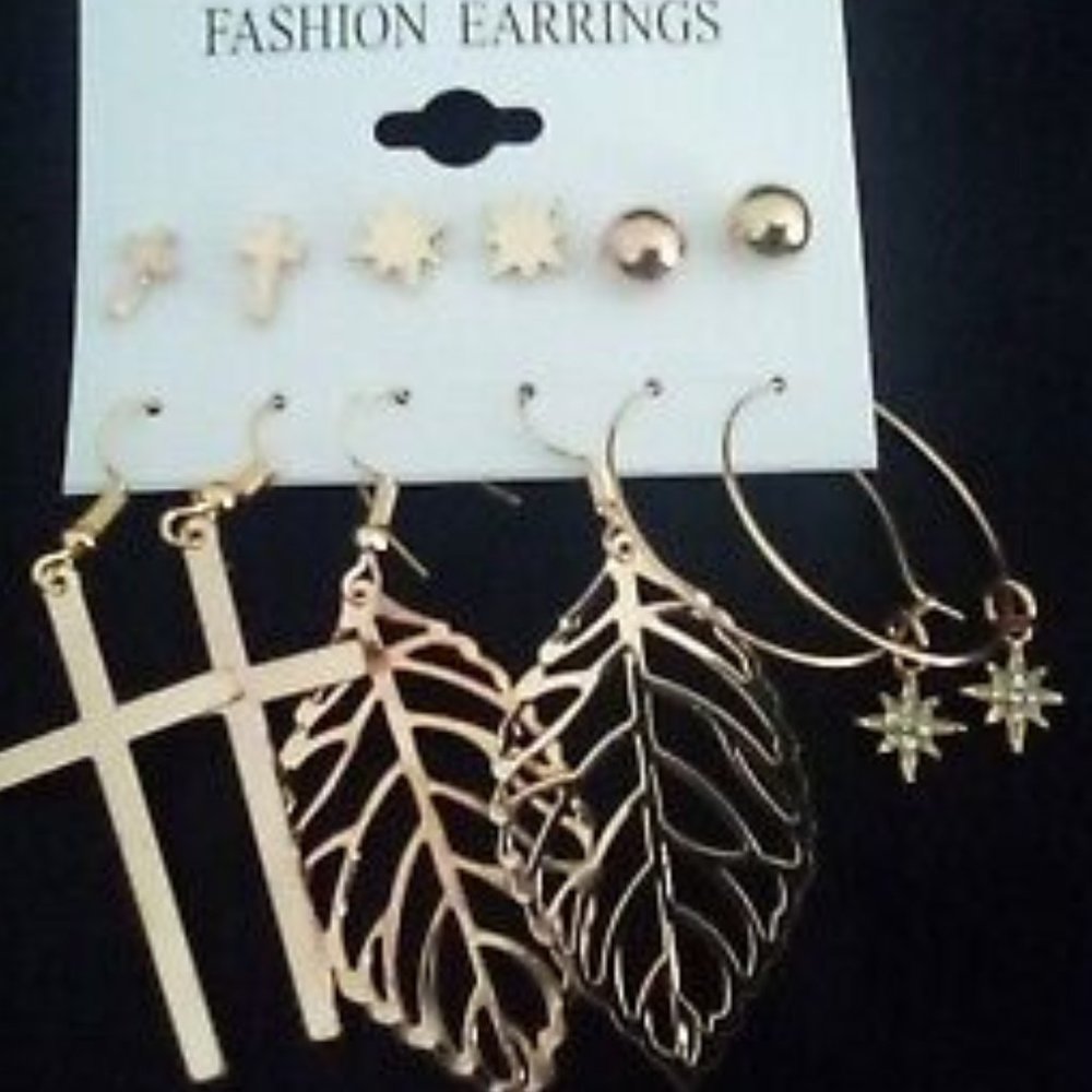 Set of 6 Gold Earrings Drop/Stud